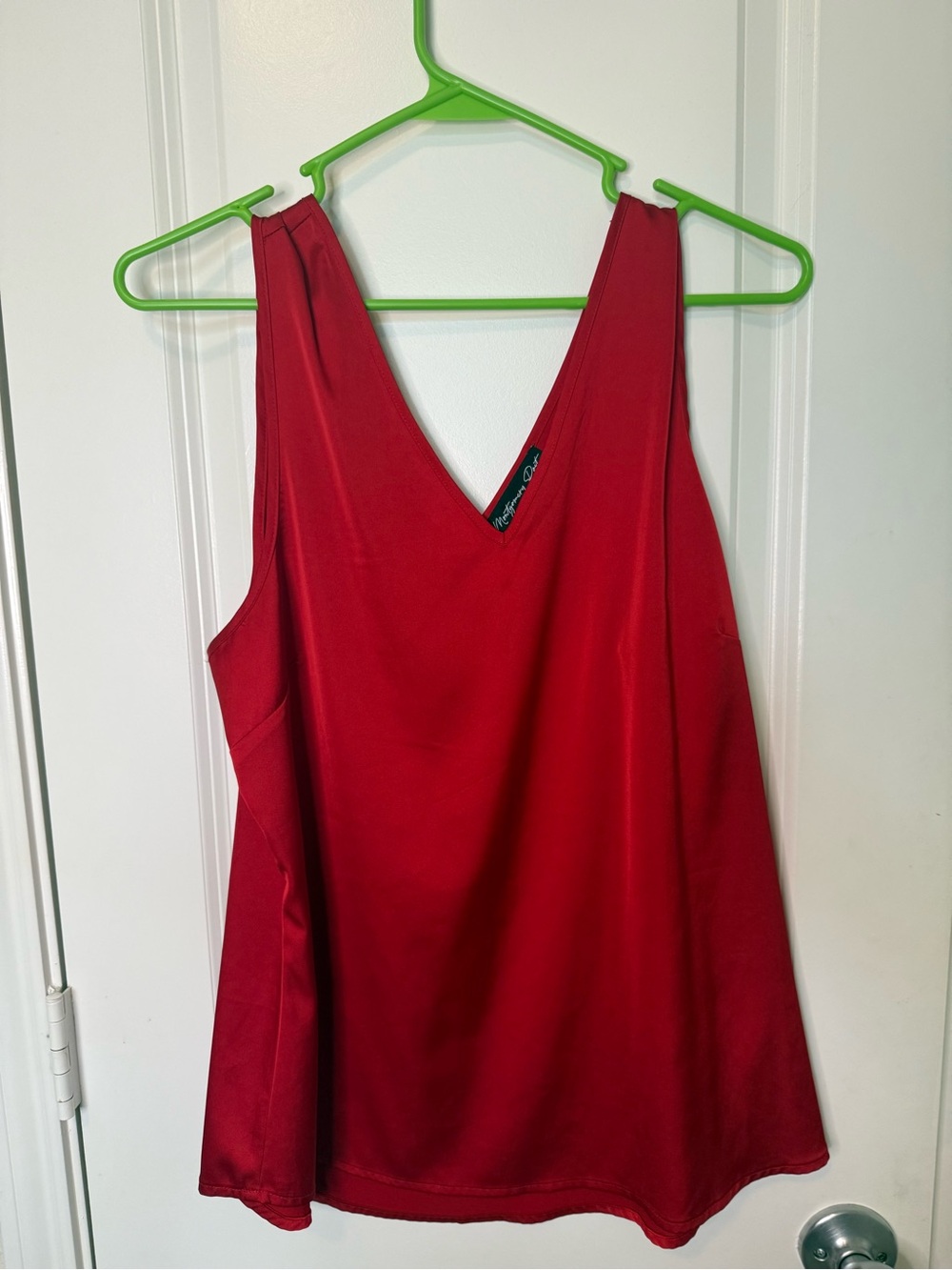 Montgomery Post Red Satin V-Neck Tank | Medium